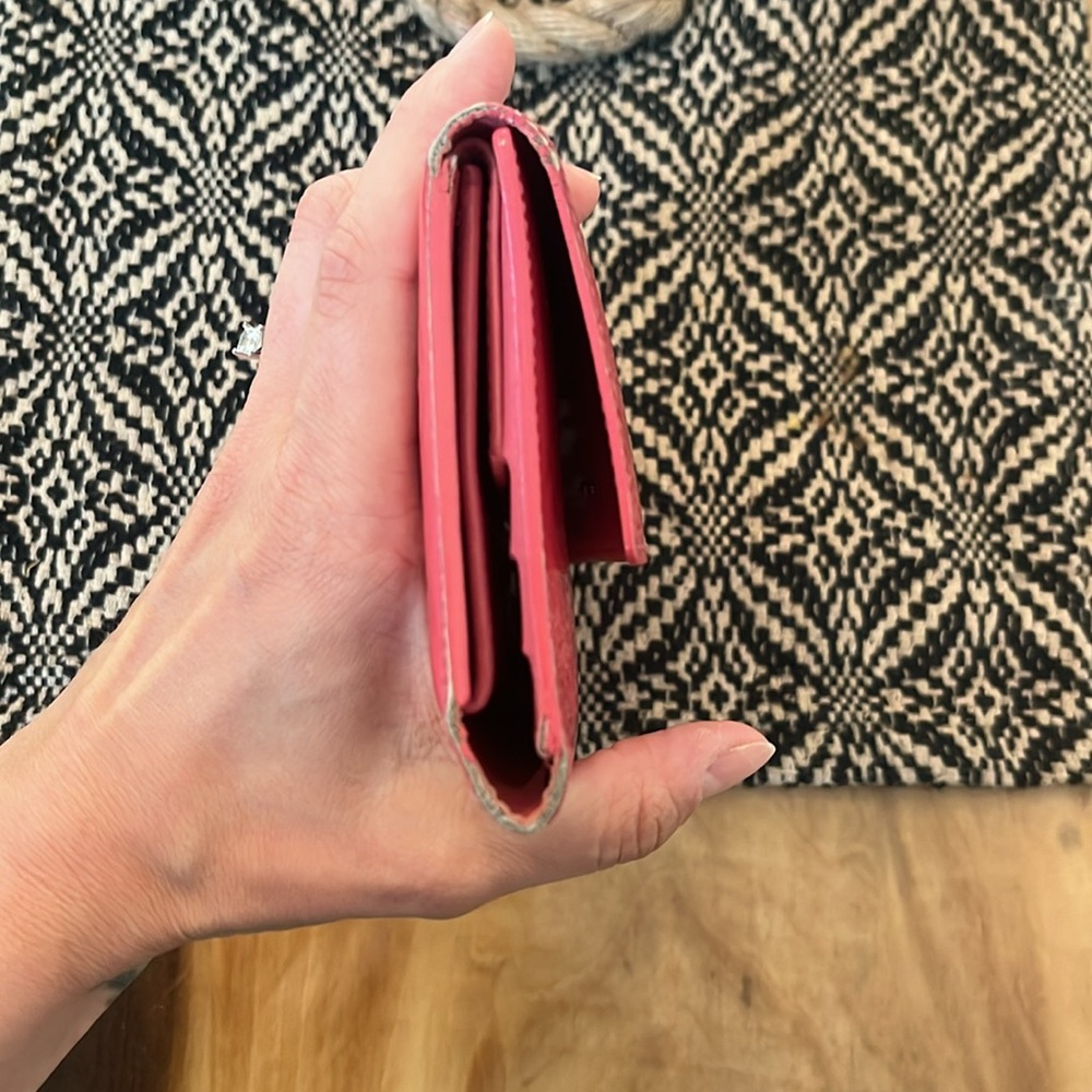 Louis Vuitton Pink Wallet - Picture 12 of 16